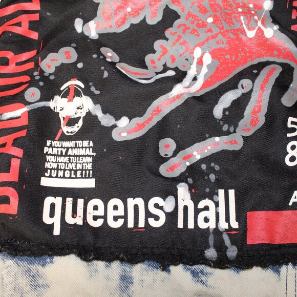 VEST - Picture 3 of 12